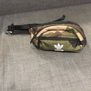 Adidas fanny pack